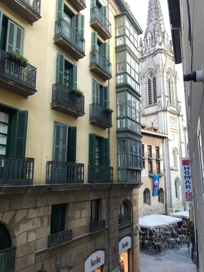 Mirador Catedral De Santiago Leilighet Bilbao Eksteriør bilde