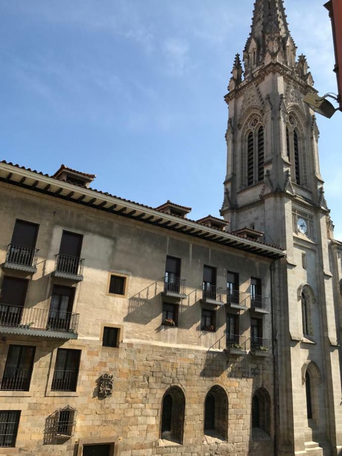 Mirador Catedral De Santiago Leilighet Bilbao Eksteriør bilde